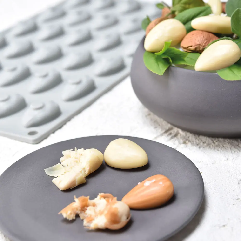 GG013 Almond
