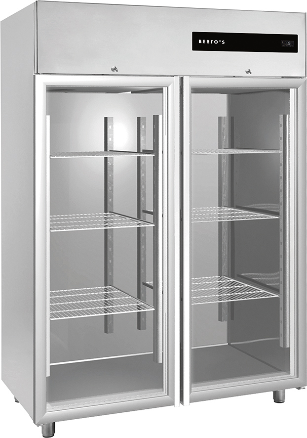 Refrigerated cabinet with glass door